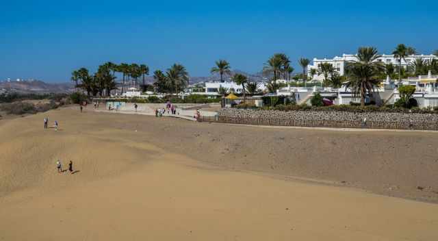 Dunes, Outlook, and Riu Maspalomas Hotel