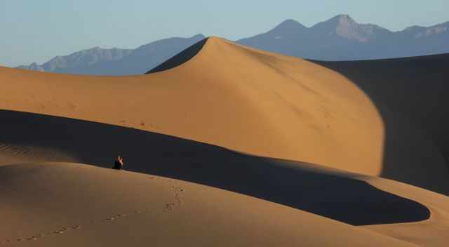 Mesquite Flat Sand Dunes at sunrise