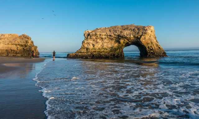 The wonderful Natural Bridges State Beach