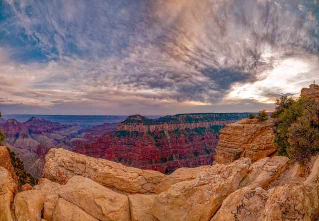 Sunset picture of the North Rim of Grand Canyon