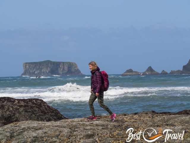 I walking on rocks at low tide at Rialto