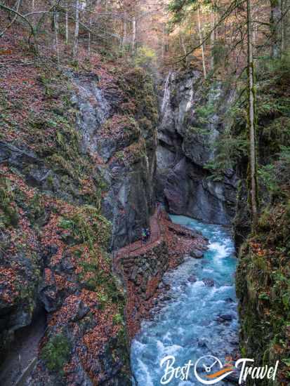 Blick von der ersten Brücke über dem Eingang in die Klamm 