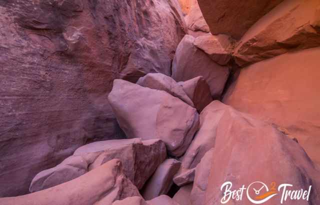 The immense rocks above the slot canyon