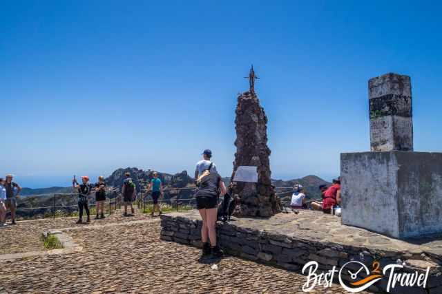 The summit of Pico Ruivo was a little crowded