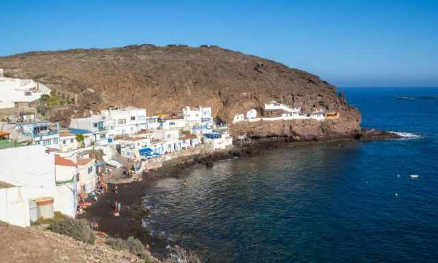 Playa Tufia and the Cave dwellings view from the cliff top