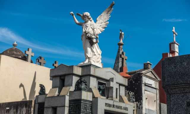A marble angel in Recoleta
