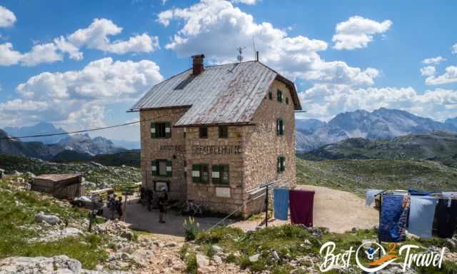 Refugio Biella nestled in a spectacular landscape