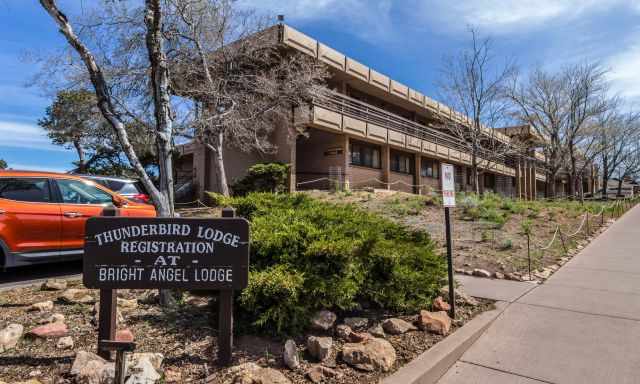 Thunderbird Lodge