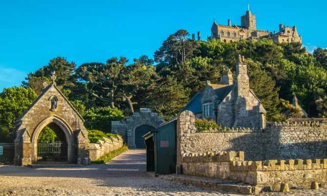 The castle during the golden hour in the evening in spring