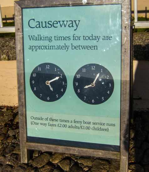 Accessibility causeway information sign