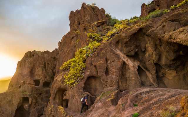 Cueva de Los Pilares