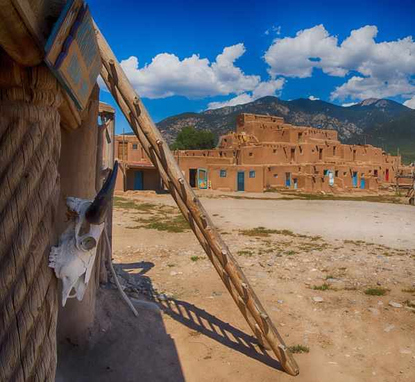 View to the pueblo without any other visitor