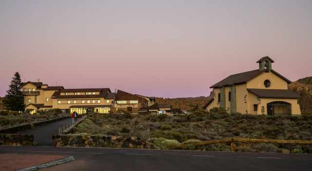 The one and only hotel on the Teide plateau with view to Teide