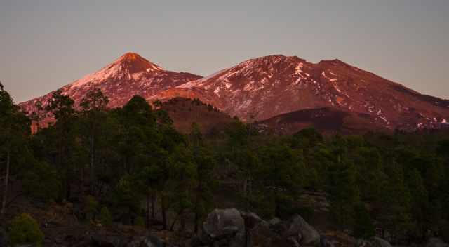 Burning Teide and Pico Viejo from TF38