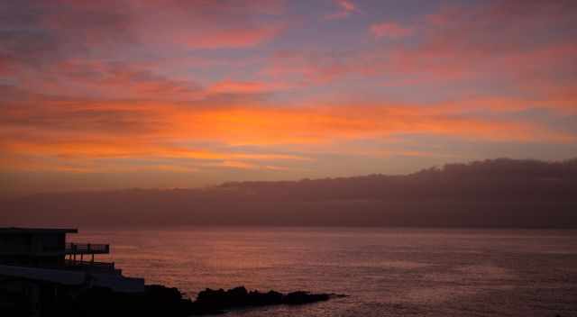 Calima on Tenerife - sunsets are red and pink