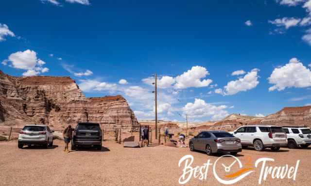 The huge parking lot at the Toadstools