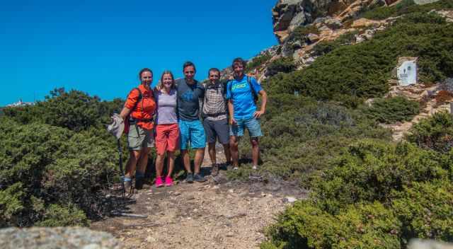 The team of Walk Hike Portugal and we on a coastal trail