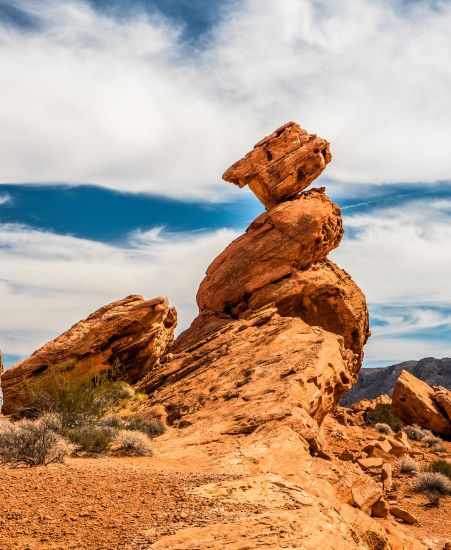 Balancing Rock in the Valley of Fire State Park