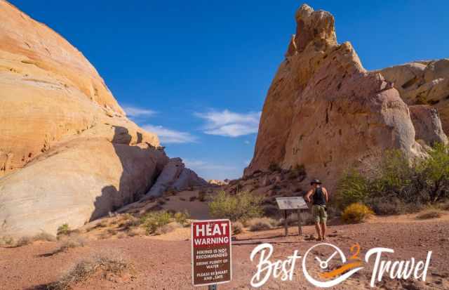 Heat warning sign at White Domes