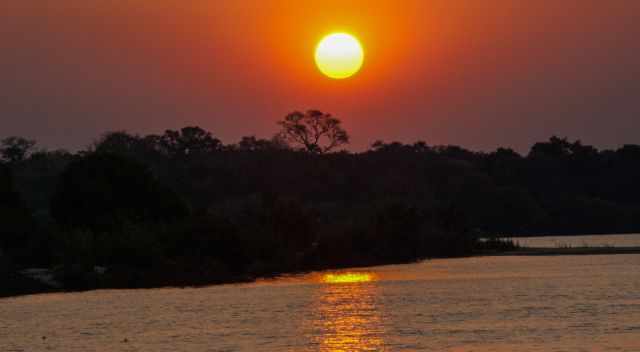 A sunset view from the cruise boat on the Zambesi River