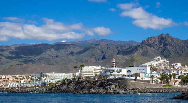 Puerto Colon Harbour and Teide in the back.