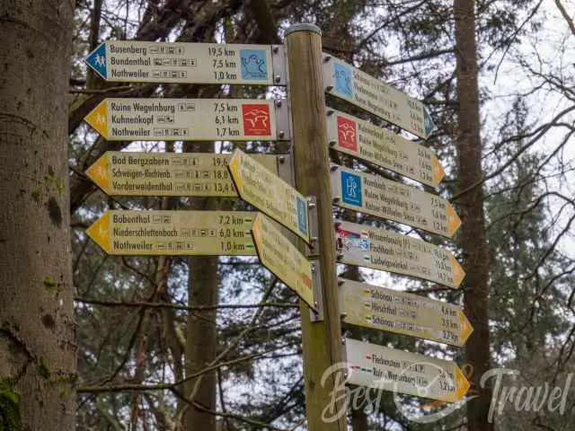 Plenty of hiking signs indicate the different trails