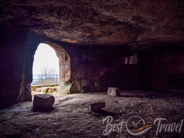 A chamber like a cave inside the Wegelnburg ruins.