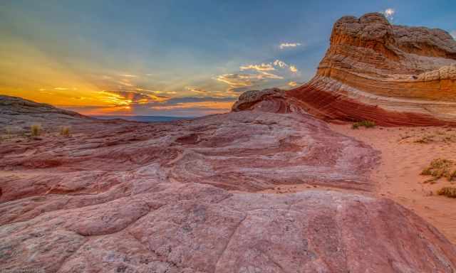 White Pocket at the best light before the sunset