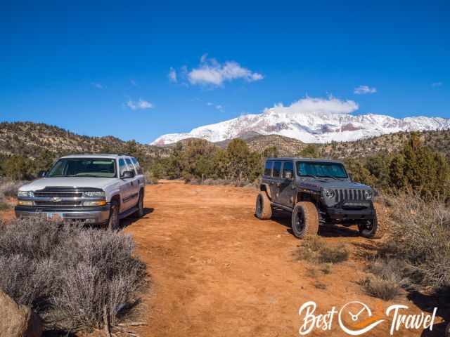 Parking and Trailhead for the Yant Flat hike